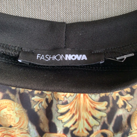 TIGER Satin Top - Picture 4 of 10